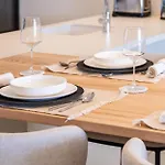شقة Eden Retreat Luxury 2br With Private Pool