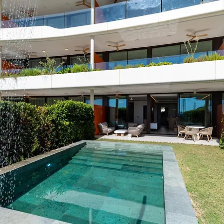 Eden Retreat Luxury 2br With Private Pool 아파트 *
