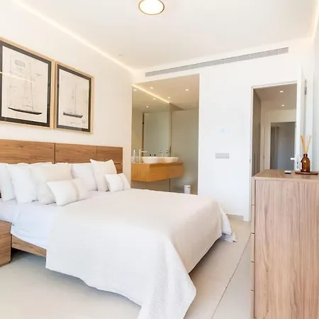 Eden Retreat Luxury 2br With Private Pool * 푸엔히롤라