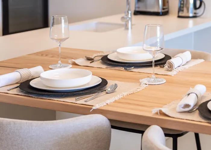 Апартаменты Eden Retreat Luxury 2br With Private Pool